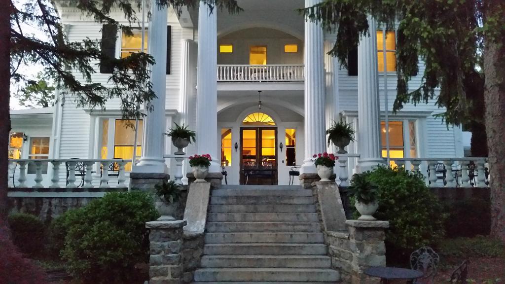 Albemarle Inn - Эшвилл Экстерьер фото